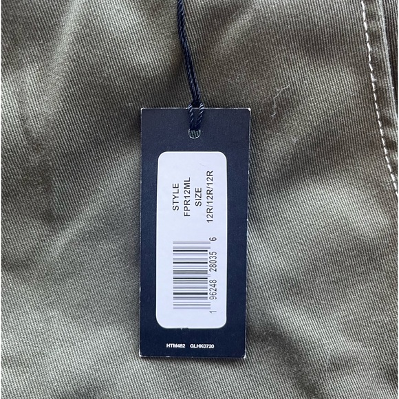 Dickies women’s duck pants, green with white stitching detail - Picture 3 of 4